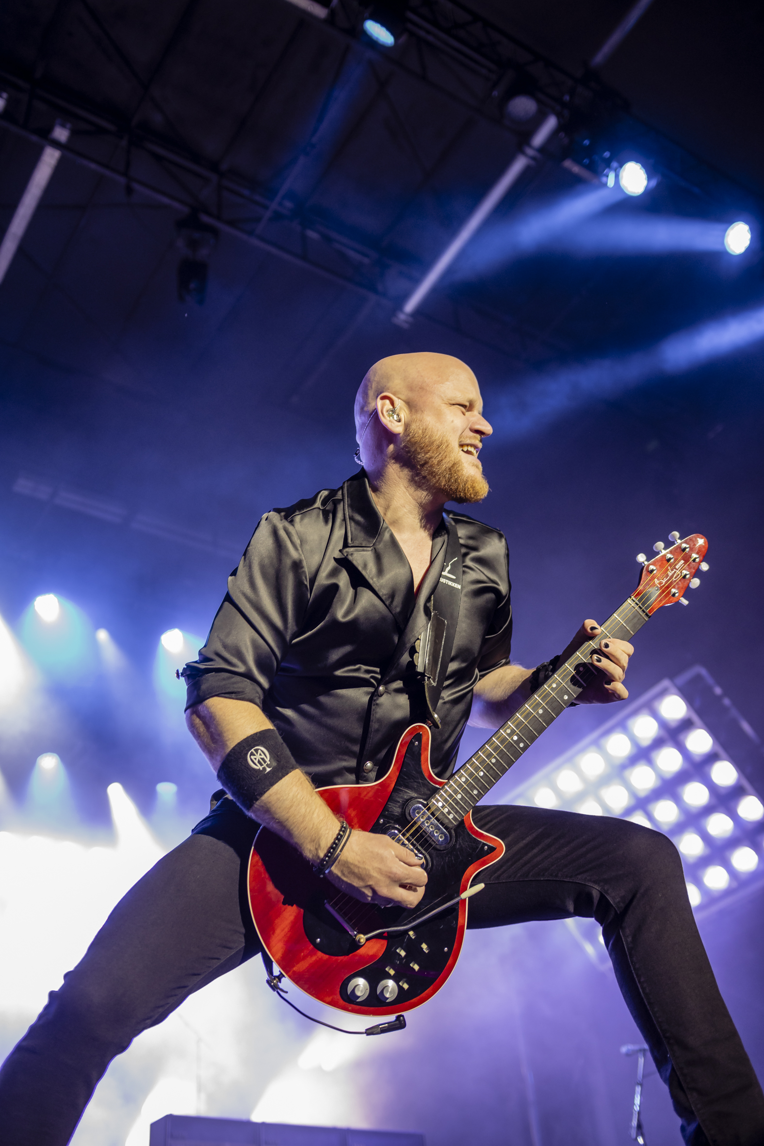 2026-08-27-Fotograf-Schneider_Foto-Festivalliv-Queen Machine.-IMG_7113.jpg