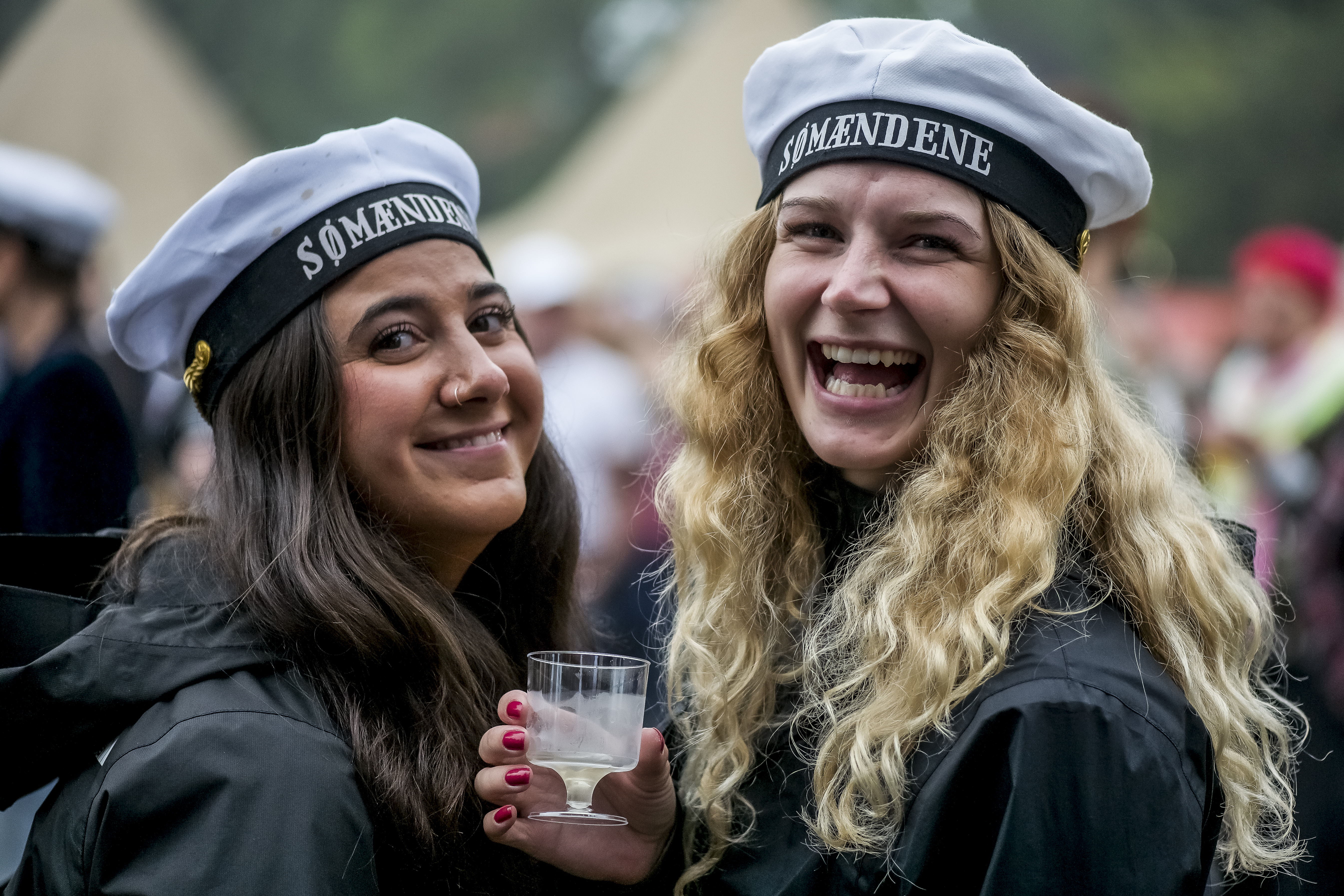 2026-08-28-Fotograf-RenatoManzionna-KøgeFestUge26-Sømændene-11.jpg