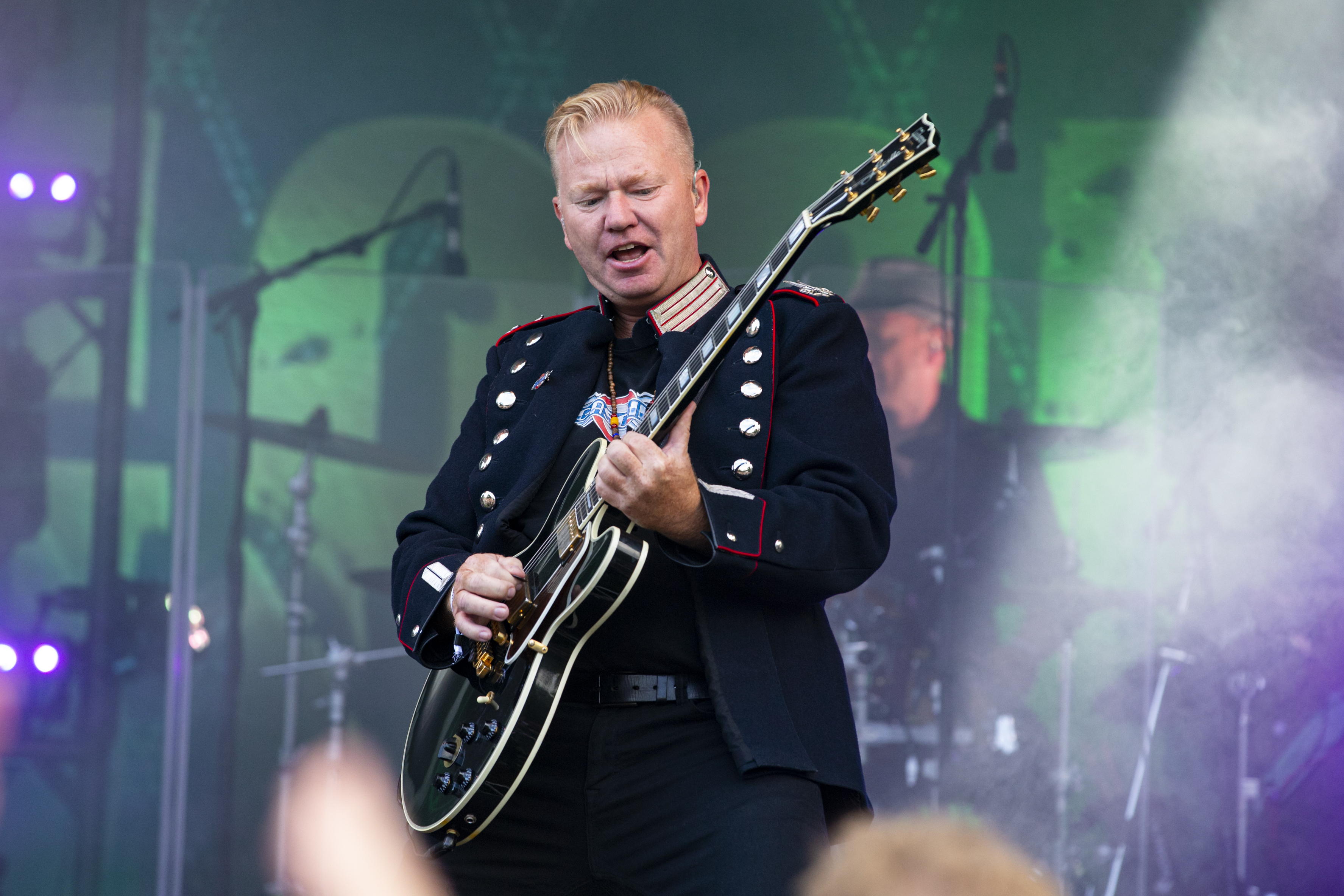 DennisRBeck-Gasbox- _DX_4230.jpg