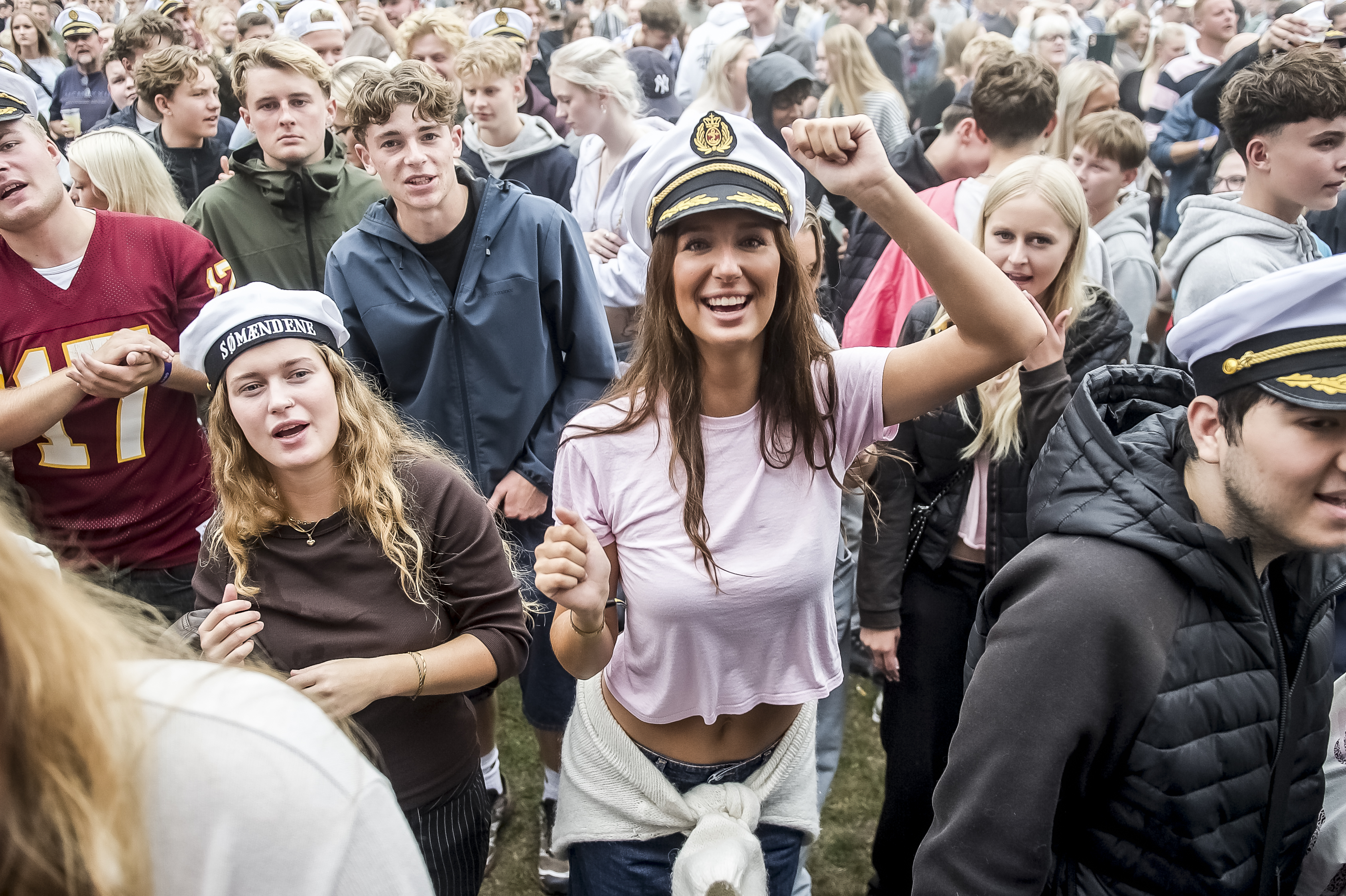 2026-08-28-Fotograf-RenatoManzionna-KøgeFestUge26-Sømændene-07.jpg