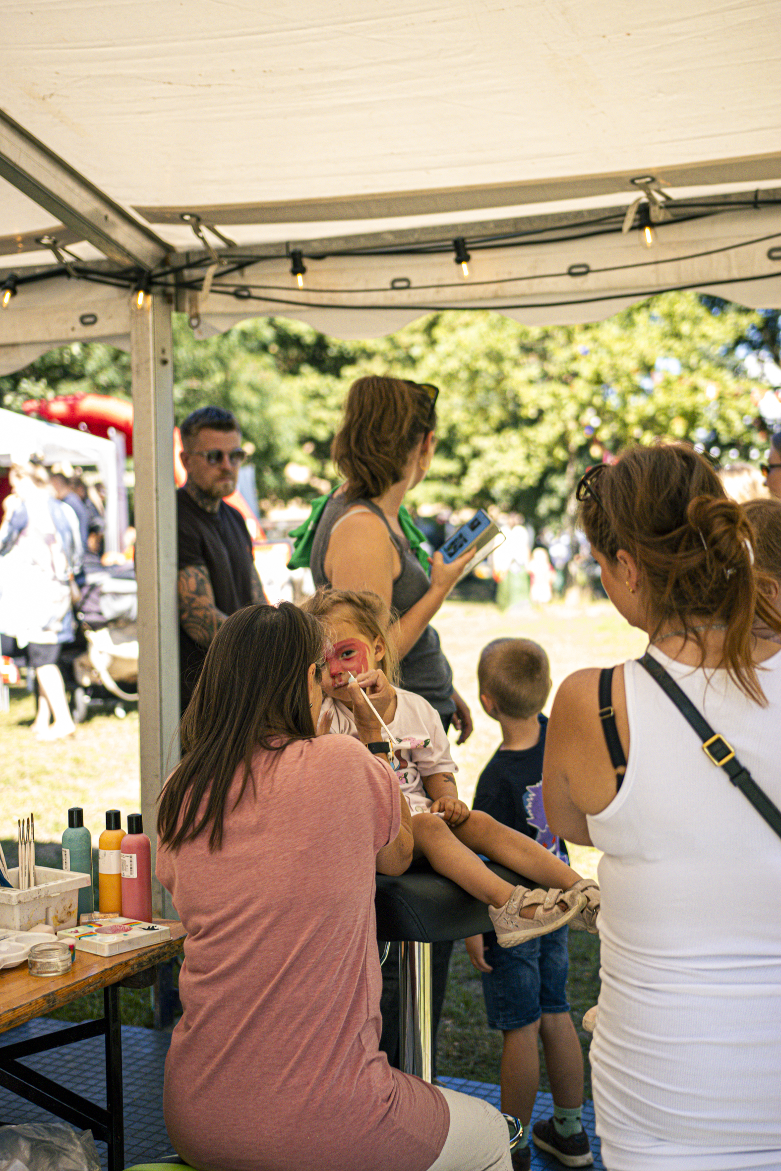 2026-08-25-Fotograf-Schneider_Foto-Festivalliv-Børnedag.-IMG_6031.jpg