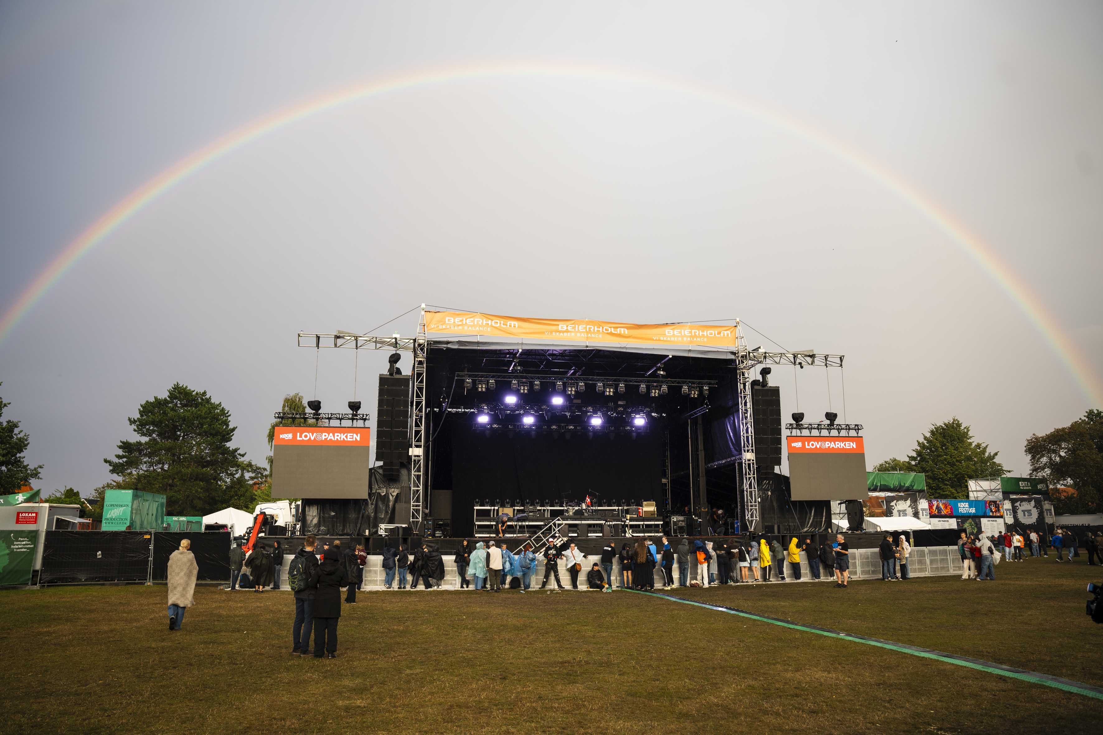 2026-08-29-Fotograf-SiljeLouw-Pladsen-DSC03488.jpg